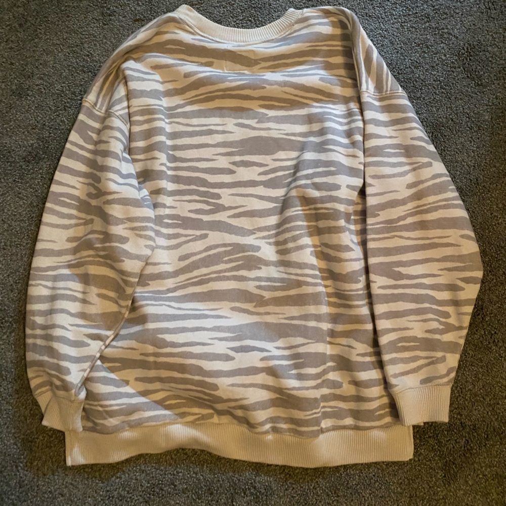 American Eagle Crewneck